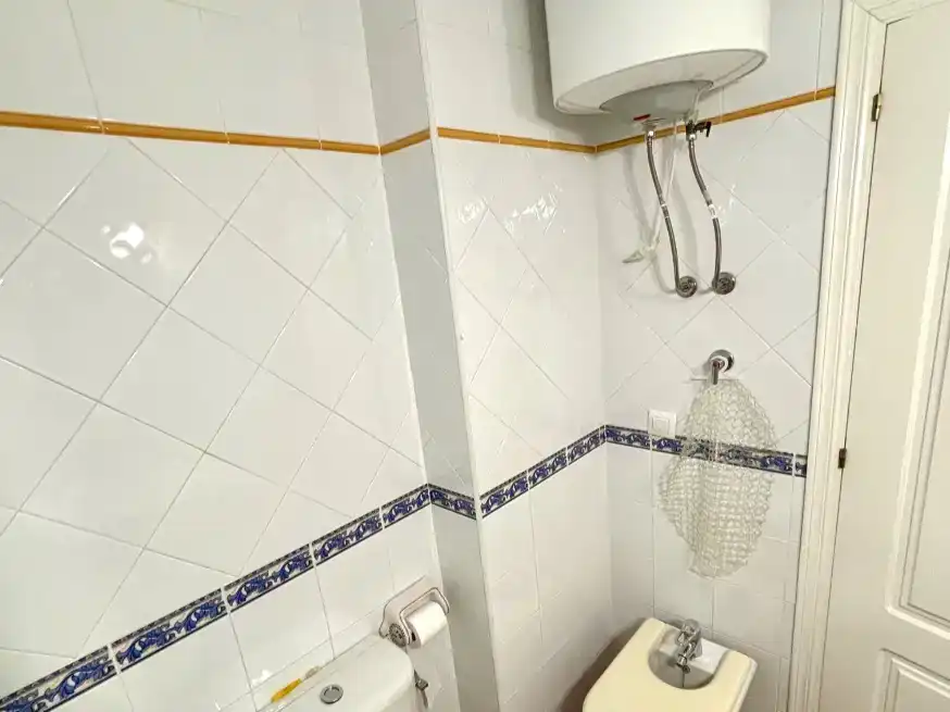 Bathroom of Flat for rent in Sanlúcar de Barrameda  with Air Conditioner