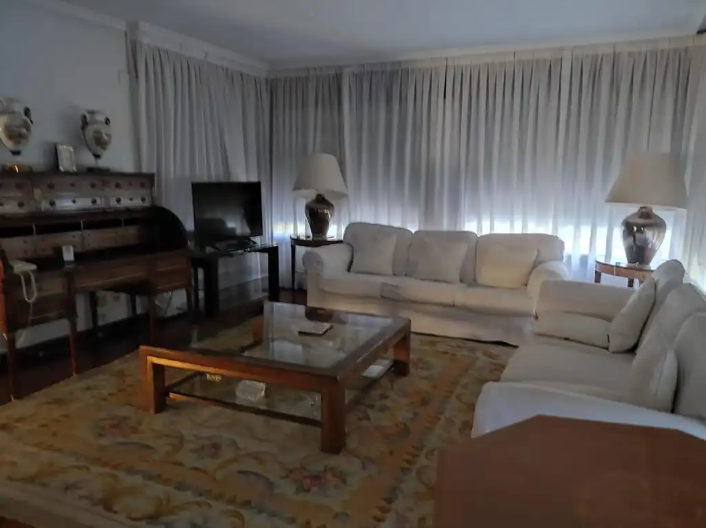 Living room of Houses for rent in Zaragoza  with Air Conditioner, Heating and Private garden
