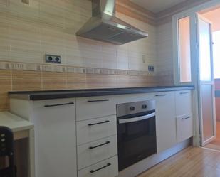 Cuina de Pis en venda en Estepona amb Aire condicionat, Parquet i Terrassa