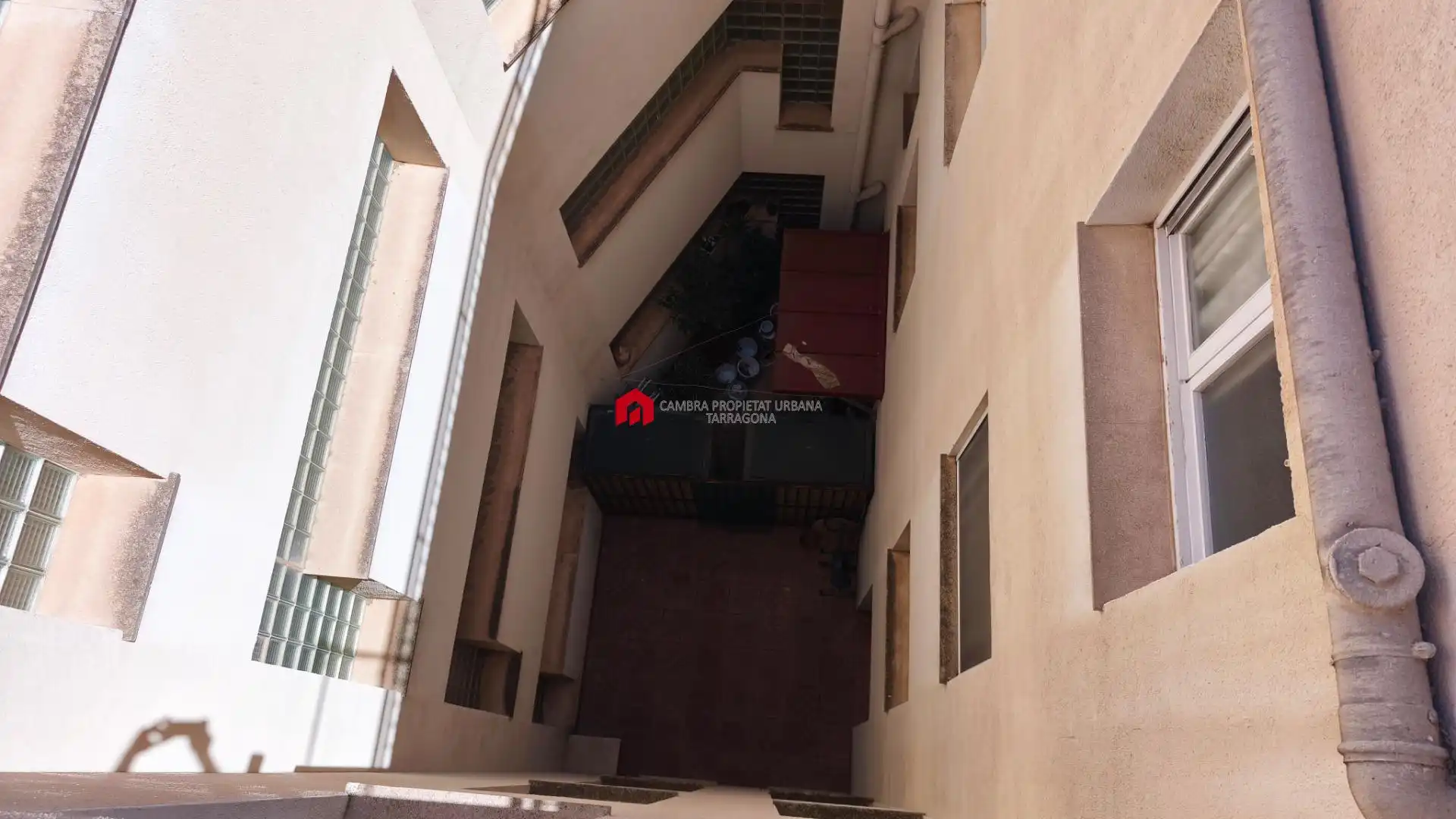 Terrasse von Wohnung zum Verkauf in Tortosa mit Privatgarten, Terrasse und Möbliert