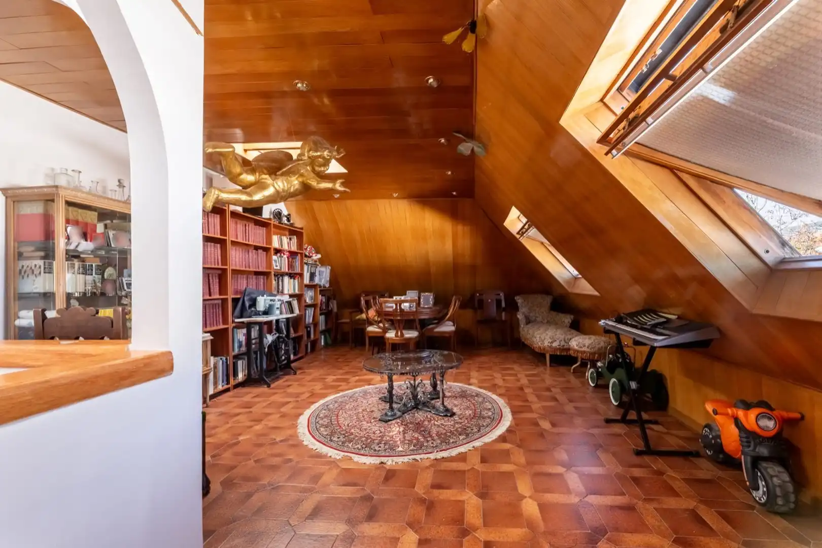 Sala de estar de Casa adosada en venta en Madrid con Aire acondicionado, Calefacción y Jardín privado