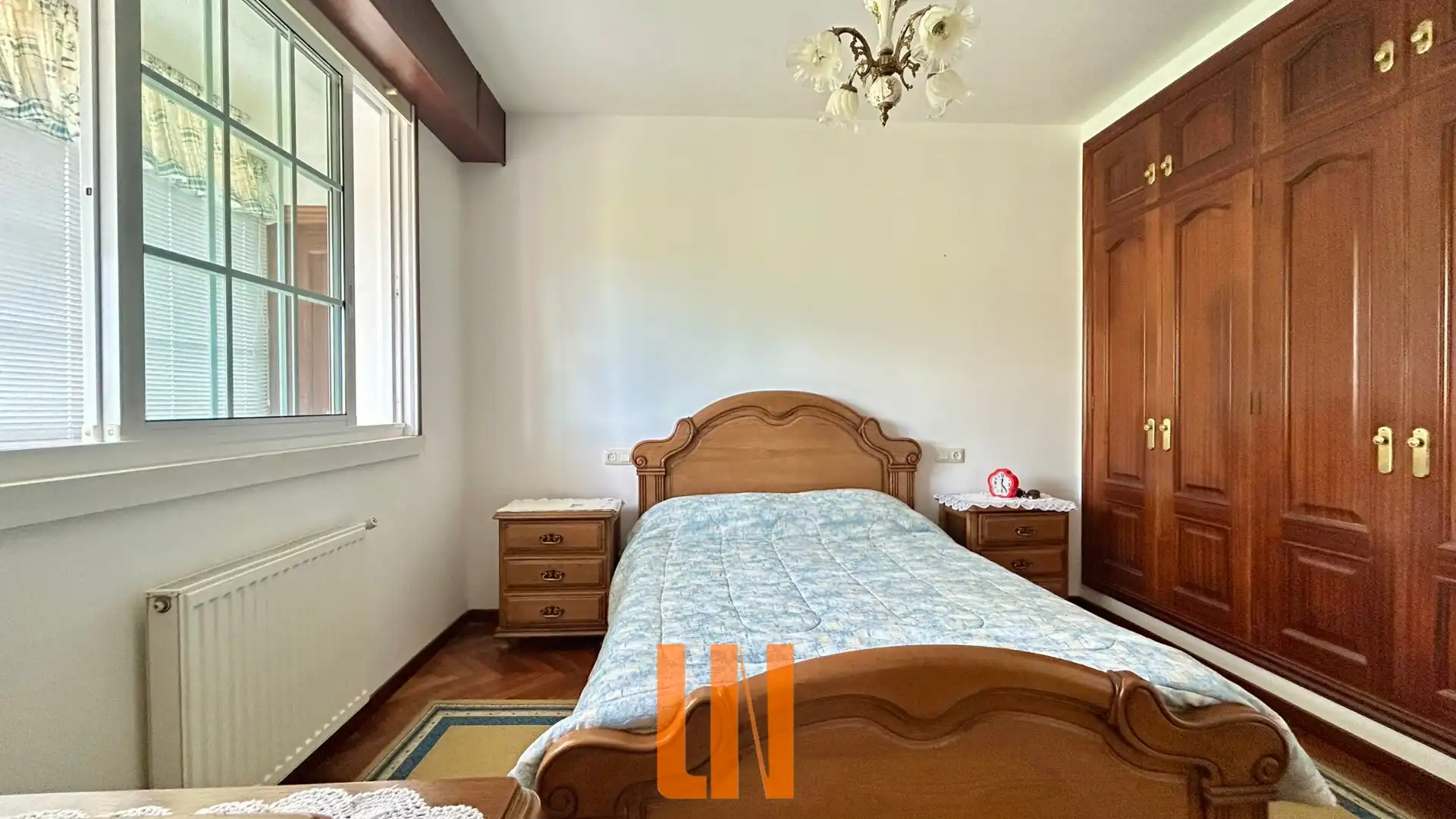 Habitación de Casa o chalet en venta en Oleiros con Calefacción, Jardín privado y Parquet