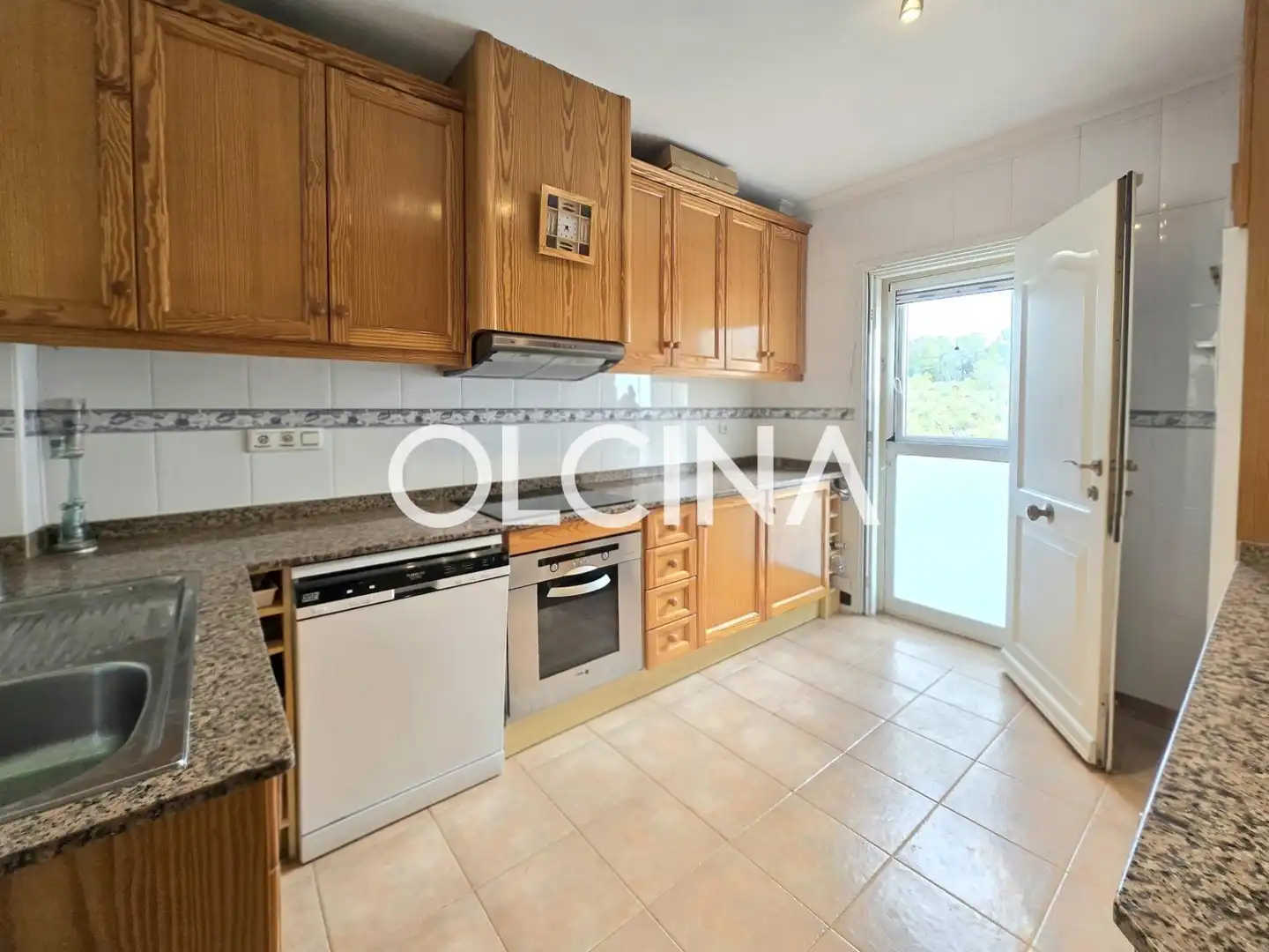 Cocina de Casa o chalet en venta en Castalla con Calefacción, Jardín privado y Terraza