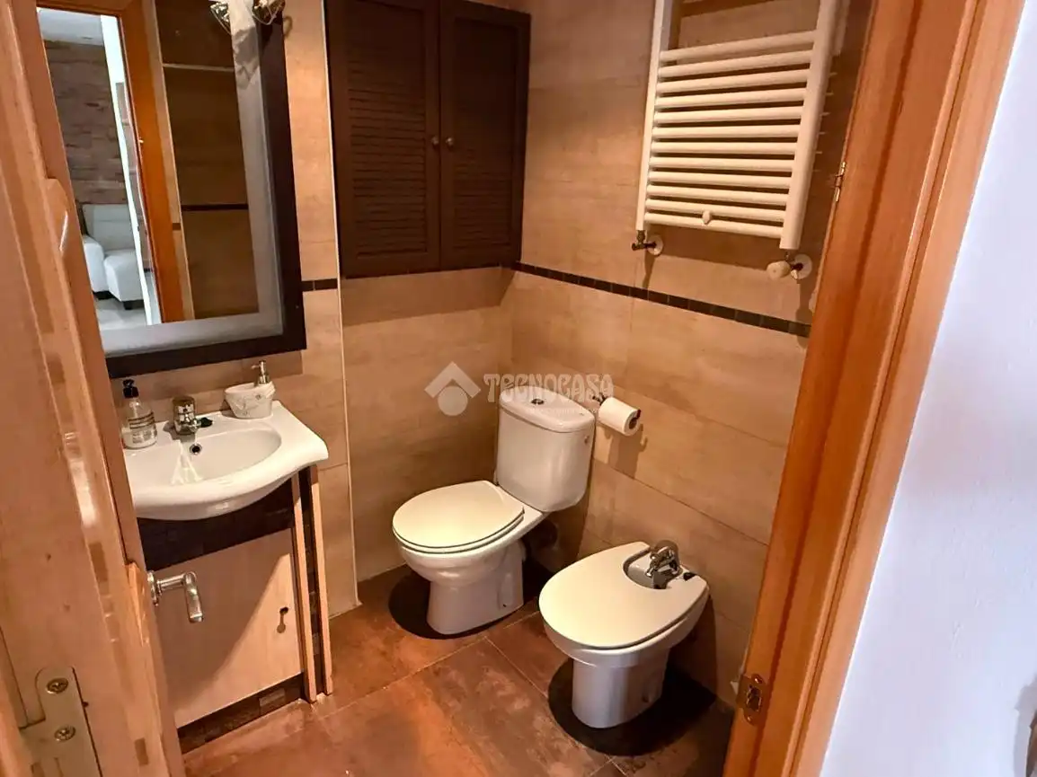 Baño de Piso en venta en Madrid con Aire acondicionado, Calefacción y Terraza