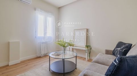 Foto 4 de Ático en venta en Peñascales, Fuente del Berro, Madrid Capital