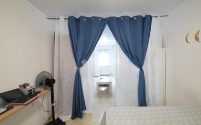 Bedroom of Premises for sale in  Madrid Capital  with Heating