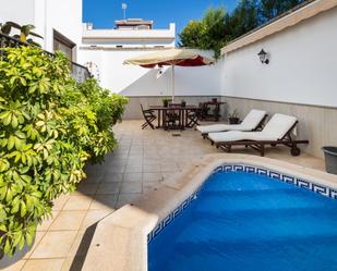 Swimming pool of House or chalet for sale in  Granada Capital  with Air Conditioner, Terrace and Swimming Pool