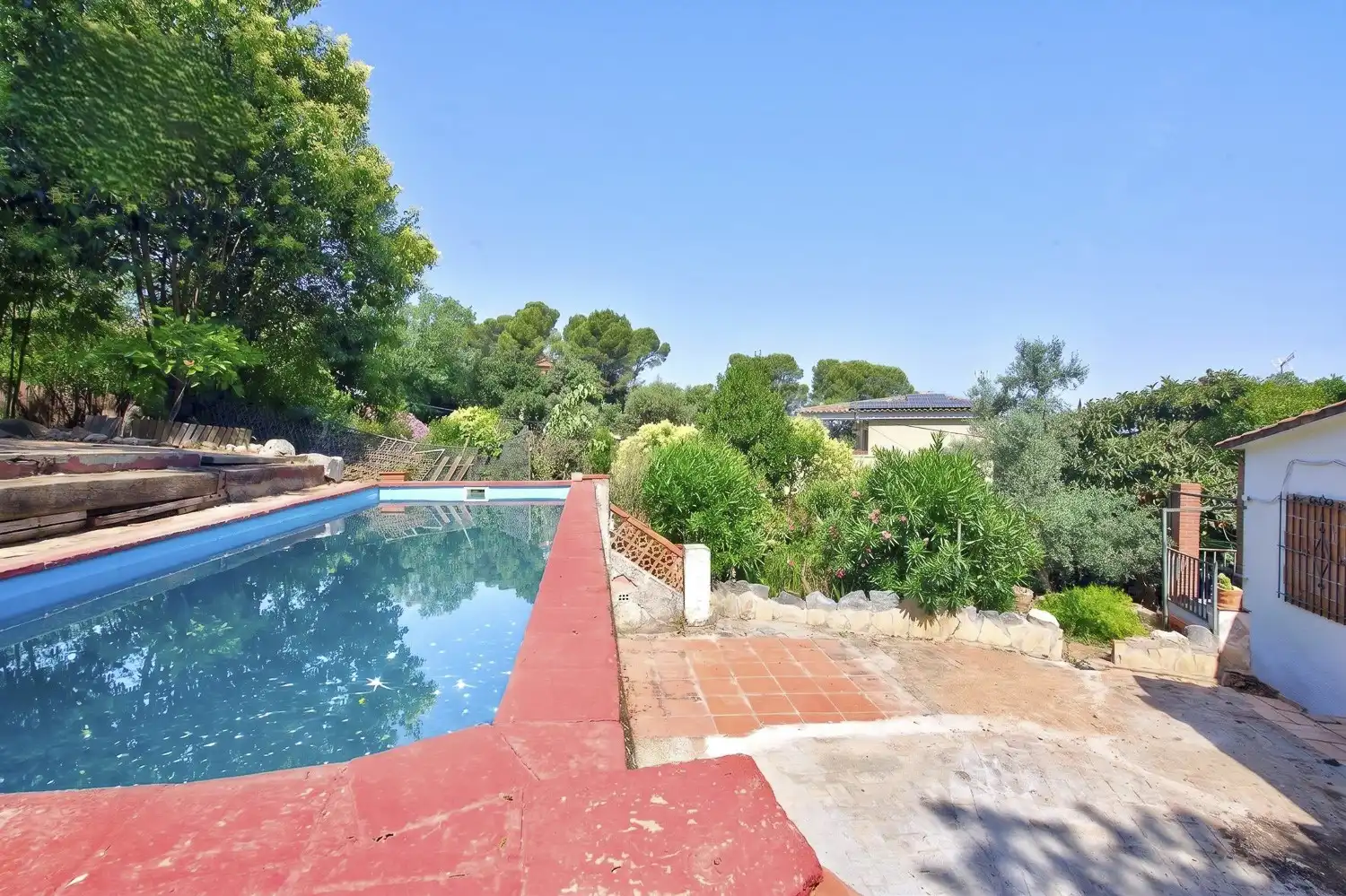 Swimming pool of Houses for sale in Sant Cugat del Vallès  with Private garden and Swimming Pool