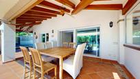 Terrace of House or chalet for sale in Torrent  with Air Conditioner, Heating and Private garden