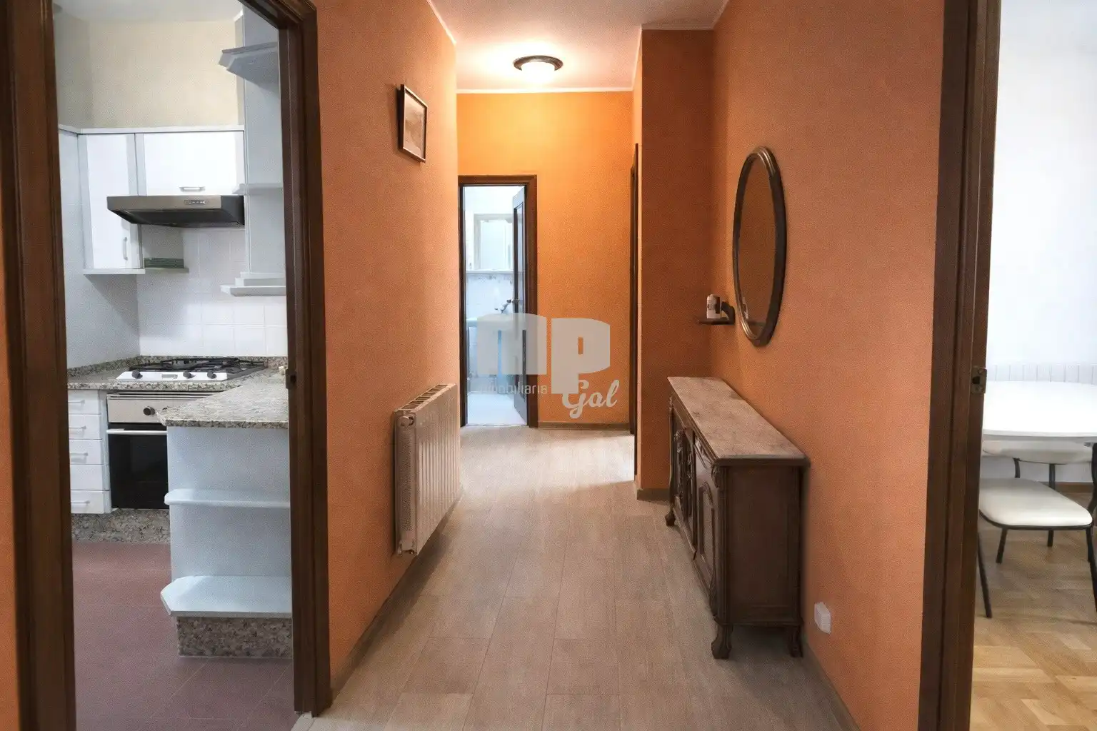 Piso en venta en Redondela con Calefacción, Terraza y Balcón