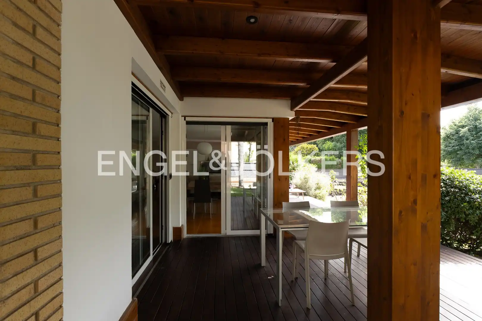 Terrace of Country homes for sale in Vilanova i la Geltrú  with Air Conditioner, Heating and Private garden