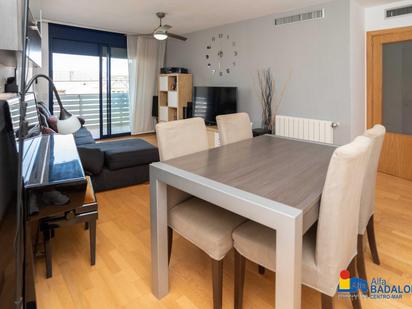 Dining room of Flat for sale in Badalona  with Air Conditioner, Heating and Balcony