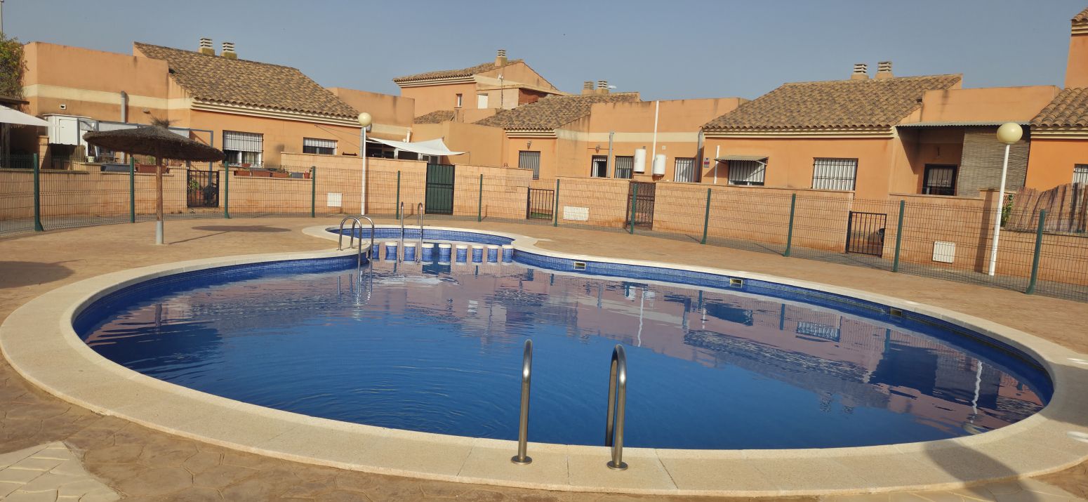 Piscina de Casa o xalet en venda en Cartagena amb Jardí privat i Piscina comunitària