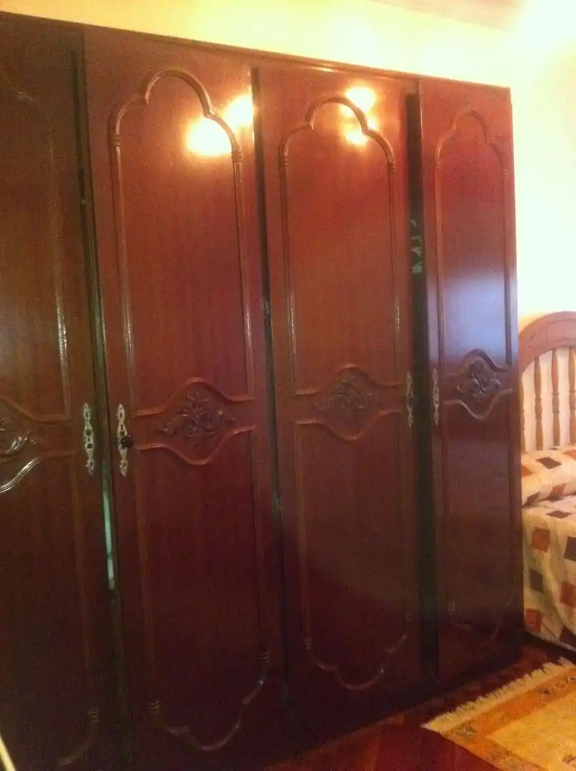 Dormitori de Pis de lloguer en Ferrol amb Calefacció, Parquet i Moblat