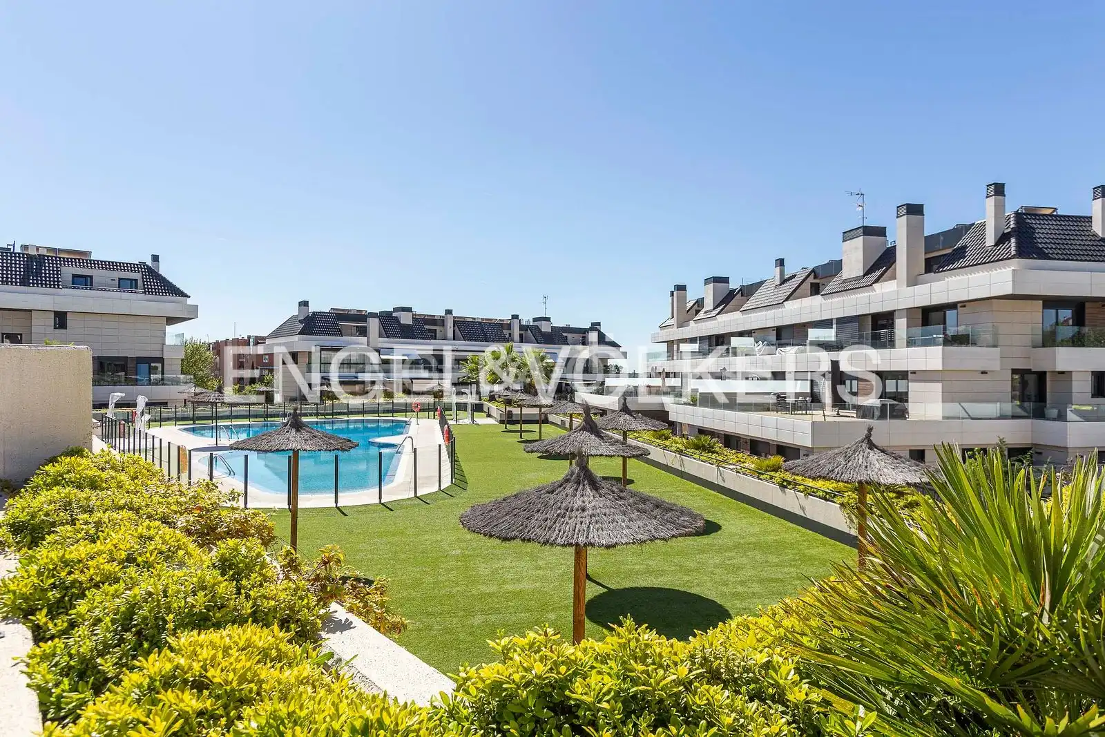 Terrace of Duplexes for sale in Boadilla del Monte  with Heating, Private garden and Terrace