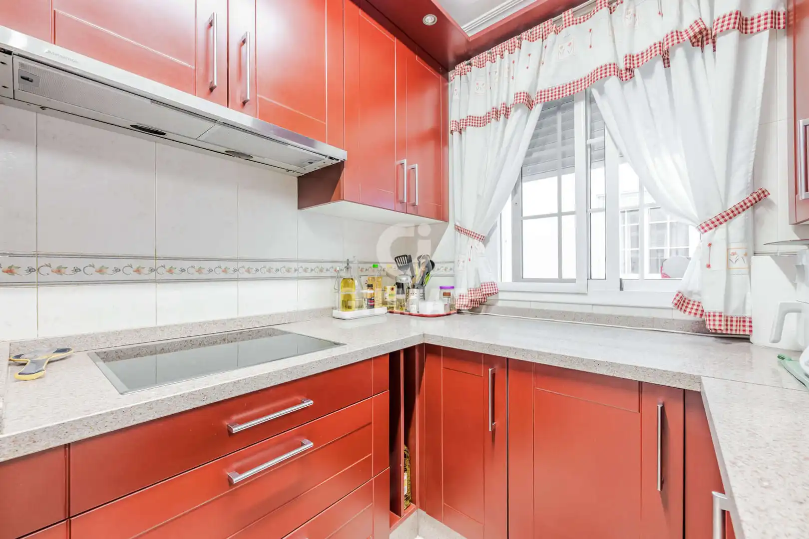 Kitchen of Flat for sale in Sevilla  with Heating, Storage room and Balcony