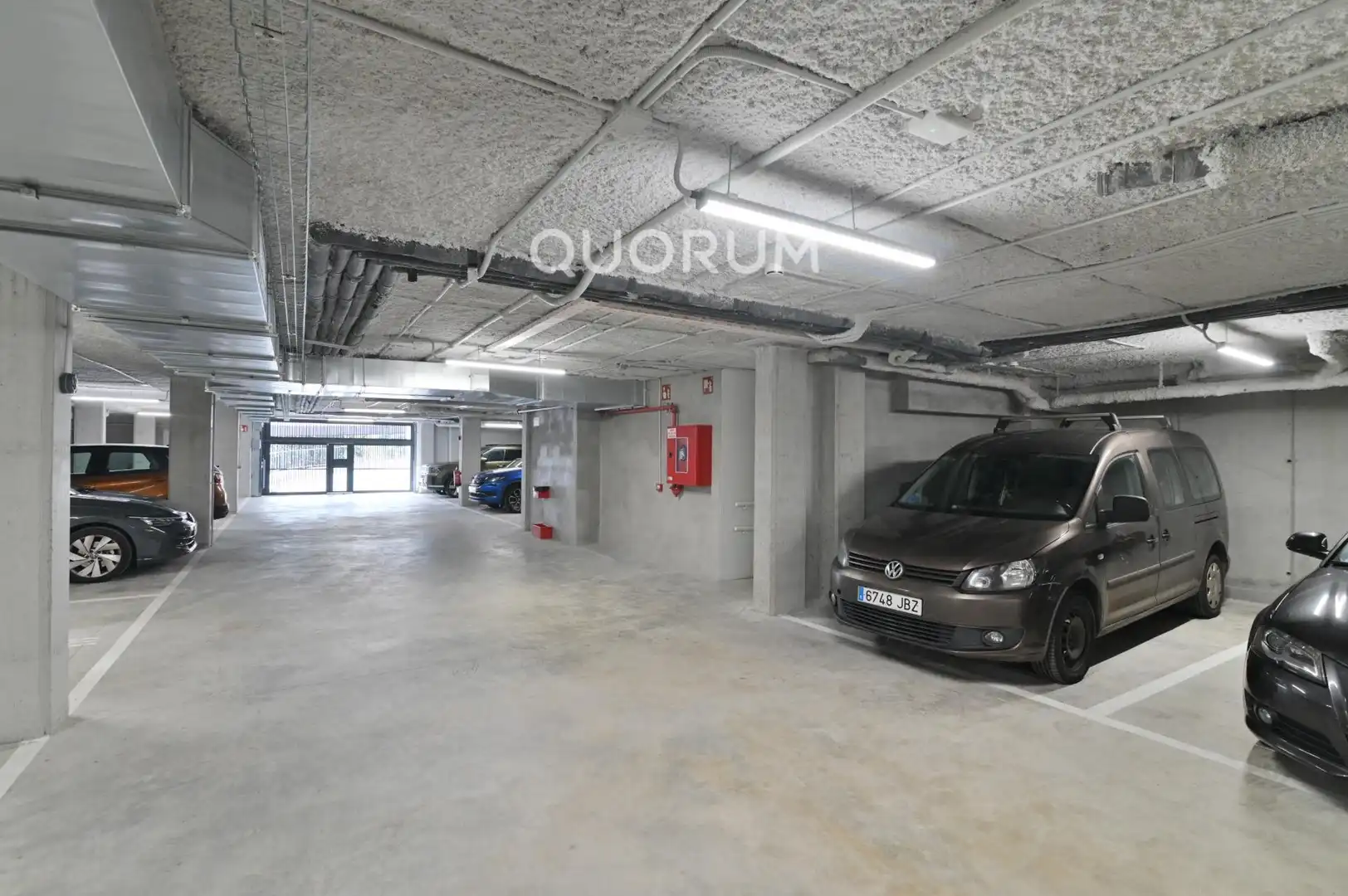 Parking of Duplexes for sale in Negurigane - Peruri