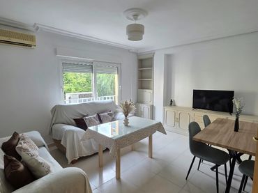 Wohnung mit Garten zur Miete in Avenida Antonio Masa Campos 33