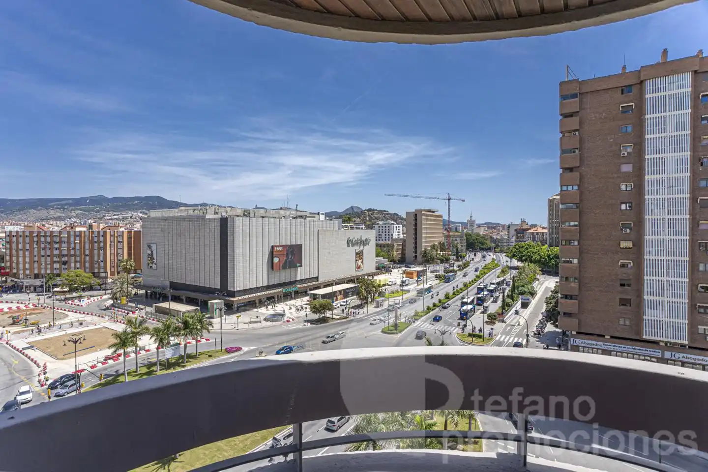 Vista exterior de Piso en venta en Málaga con Aire acondicionado, Parquet y Terraza