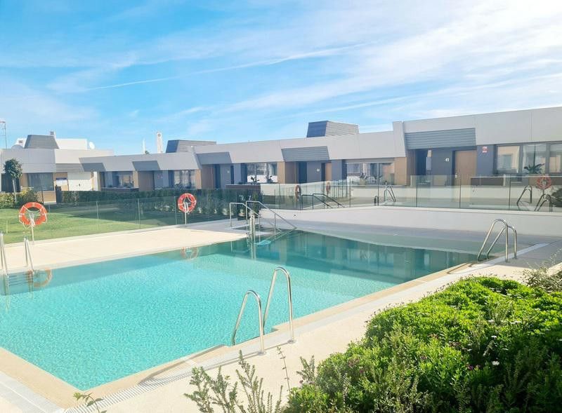 Piscina de Casa adosada de lloguer en Mijas amb Aire condicionat, Calefacció i Terrassa