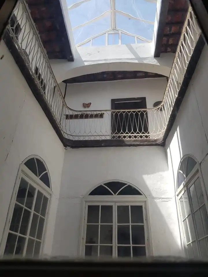 Vista exterior de Edificio en venta en Tarifa