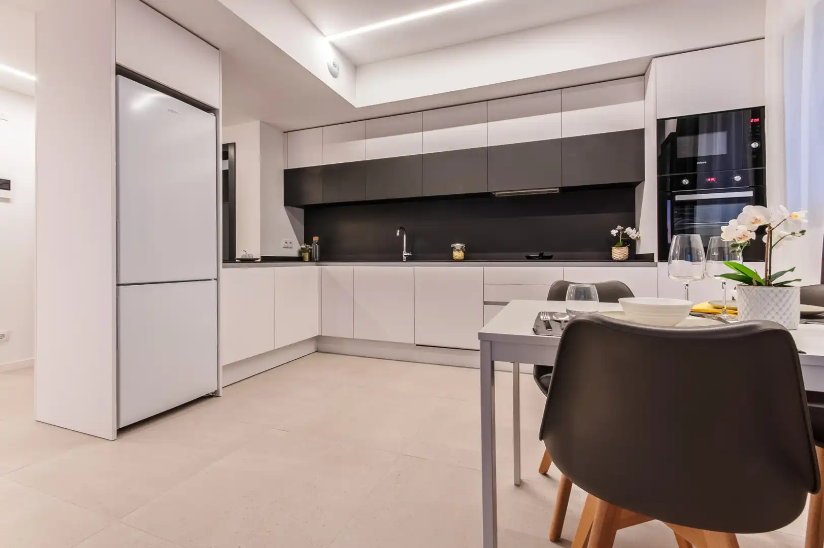 Flat with pool for sale in Carrer Gretel Ammann Martinez 1, imagen 6