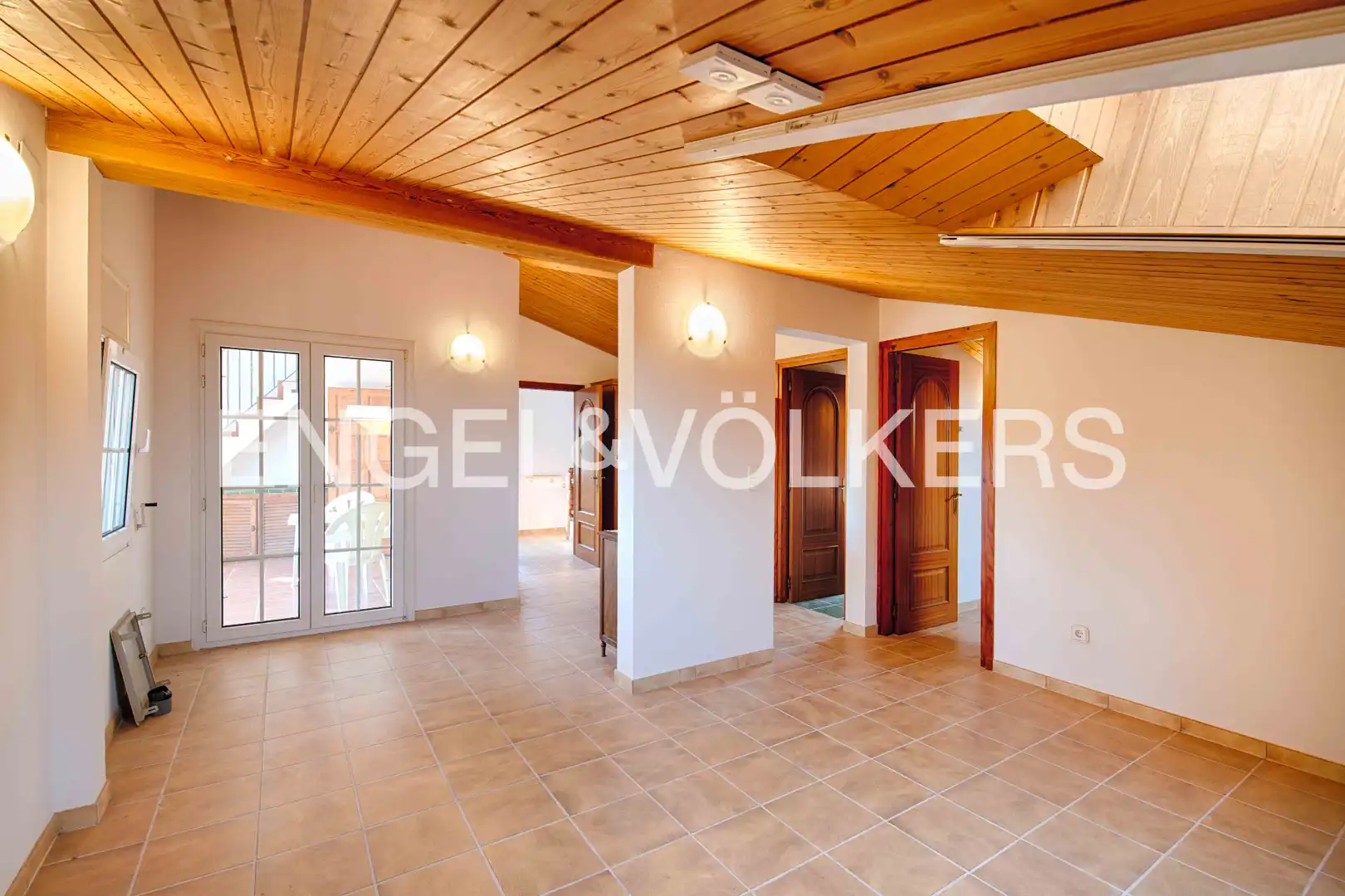 Country house zum Verkauf in Rabós mit Heizung, Privatgarten und Terrasse