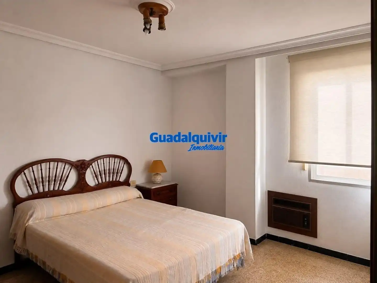 Bedroom of Flat for sale in Nervión