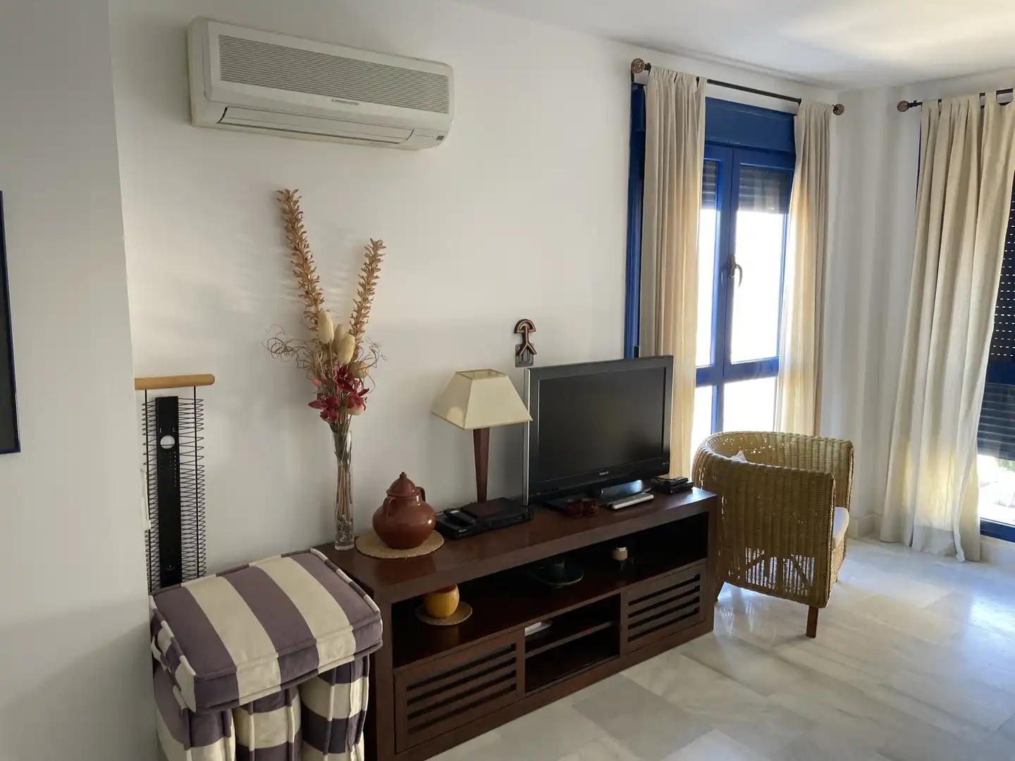 Sala d'estar de Casa adosada en venda en Garrucha amb Aire condicionat, Calefacció i Terrassa