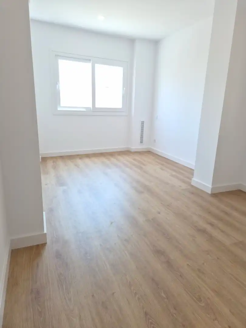 Habitación de Piso de alquiler en Parets del Vallès con Aire acondicionado, Calefacción y Parquet