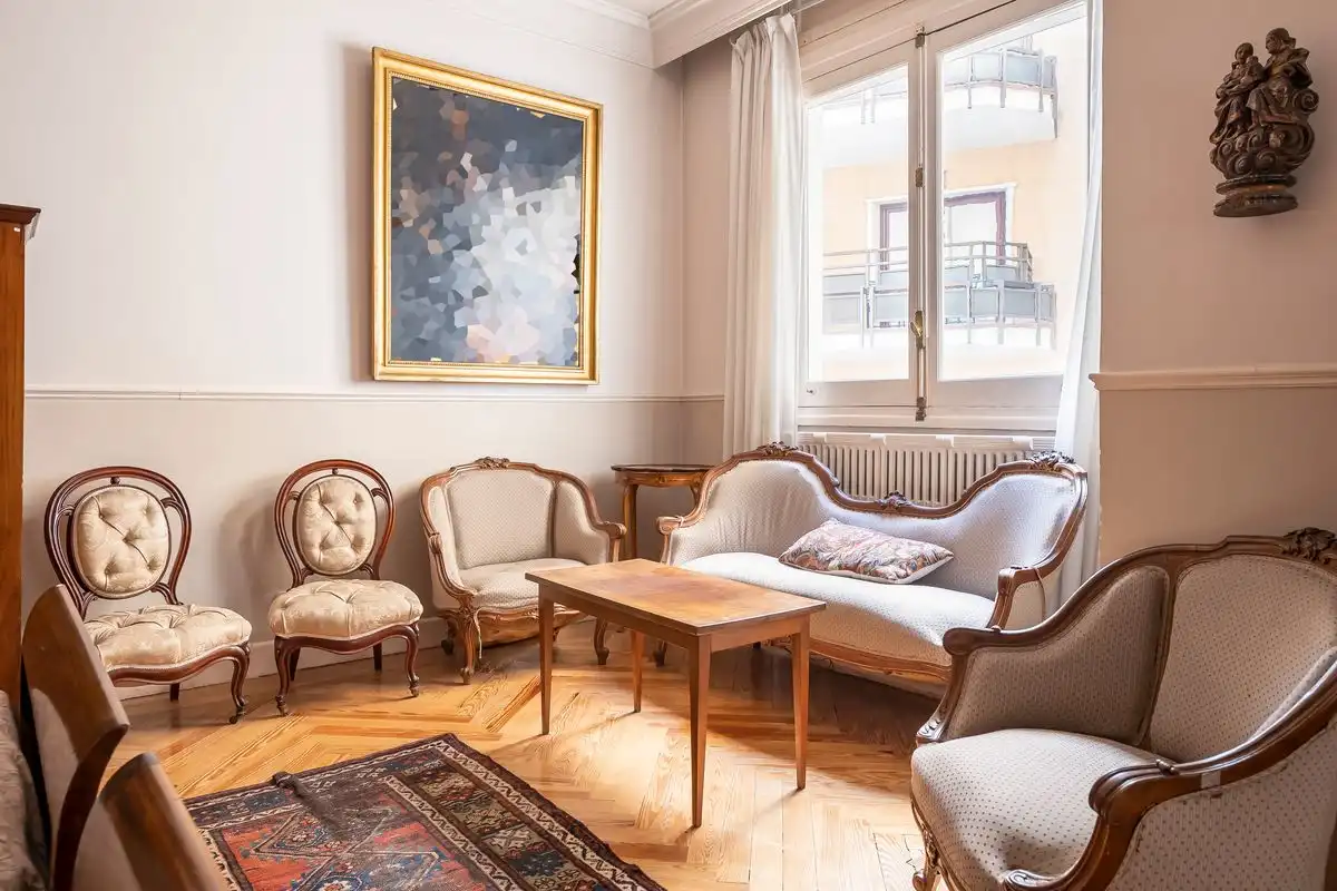 Sala d'estar de Pis en venda en Madrid amb Aire condicionat, Calefacció i Terrassa