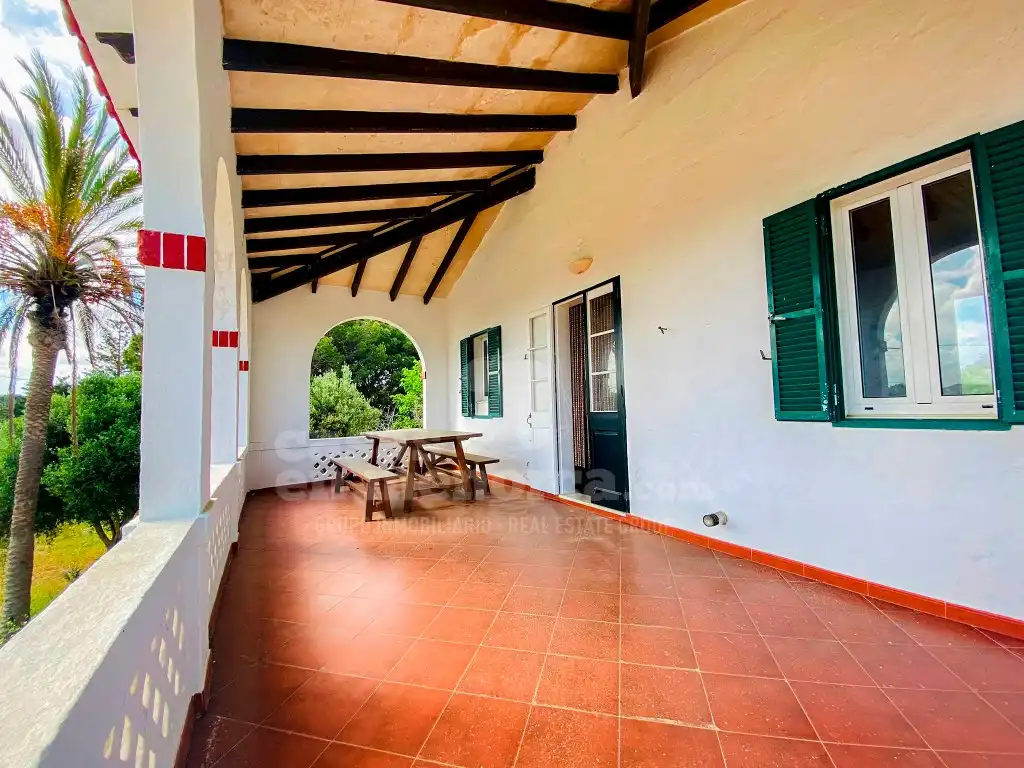 Country homes for sale in Cala Blanca