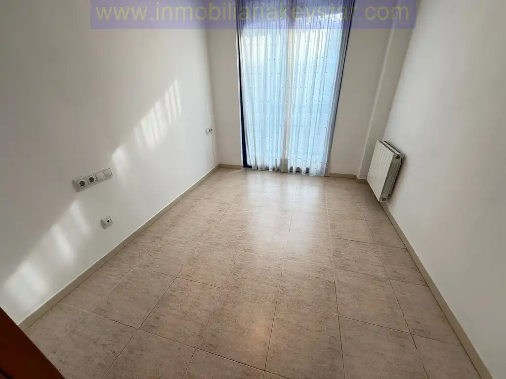 Piso de alquiler en Barri del Mar