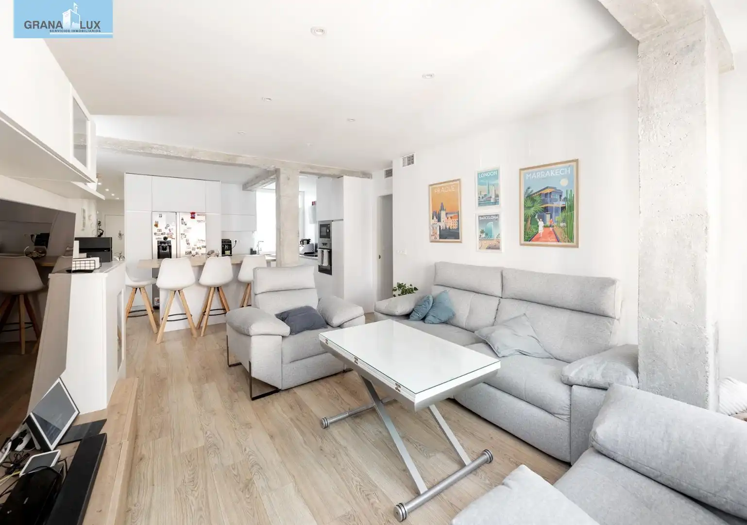 Wohnzimmer von Wohnung zur Miete in Granada mit Terrasse
