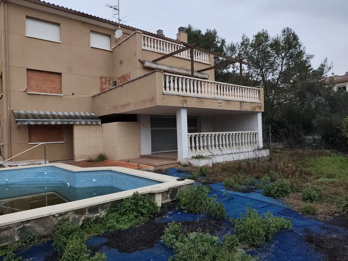 Piscina de Casa o chalet en venta en Canyelles con Aire acondicionado, Calefacción y Jardín privado