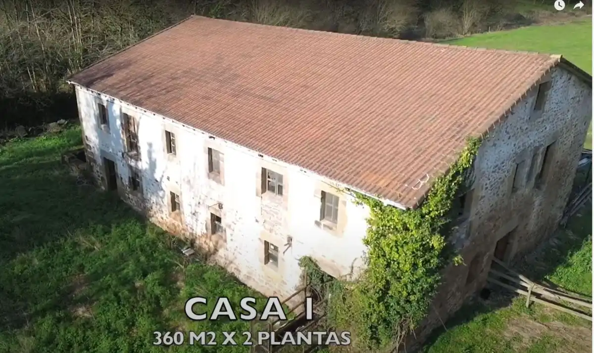 Außenansicht von Country house zum Verkauf in Santa María de Cayón