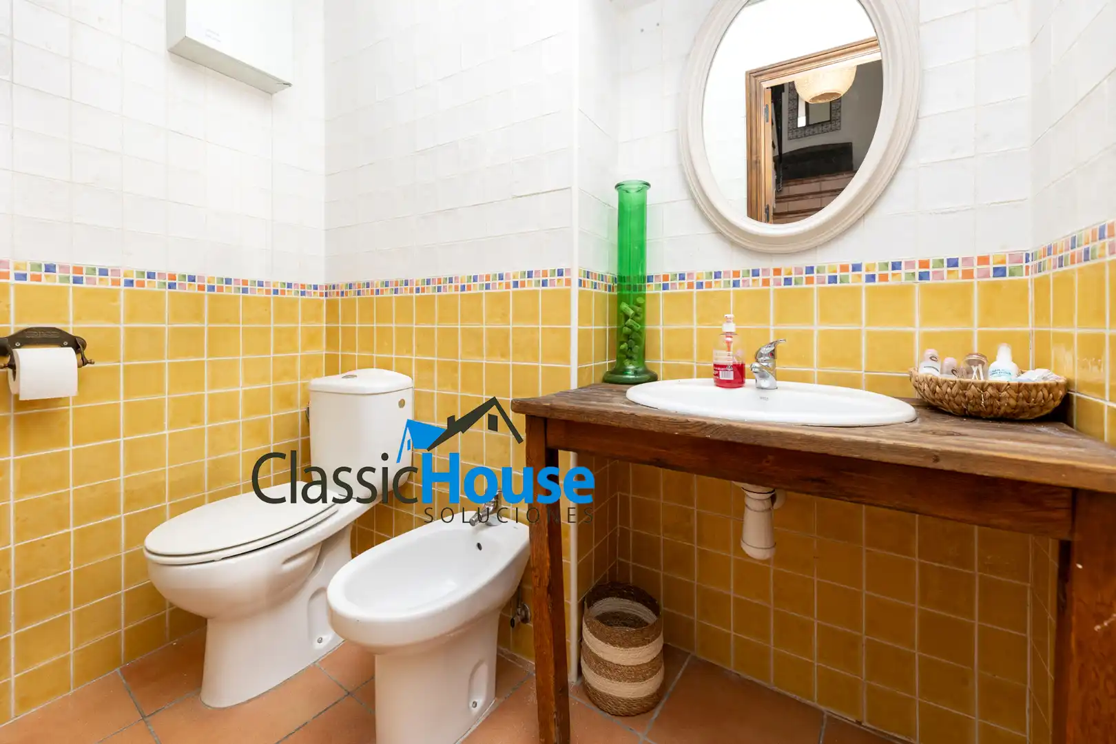 Baño de Casa adosada en venta en Granada con Terraza, Amueblado y Horno