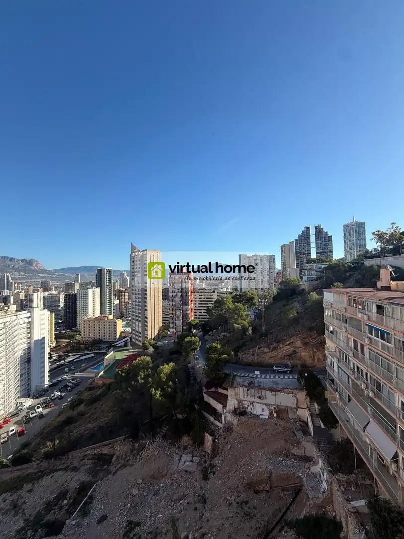 Vista exterior de Piso en venta en Benidorm con Aire acondicionado, Terraza y Amueblado