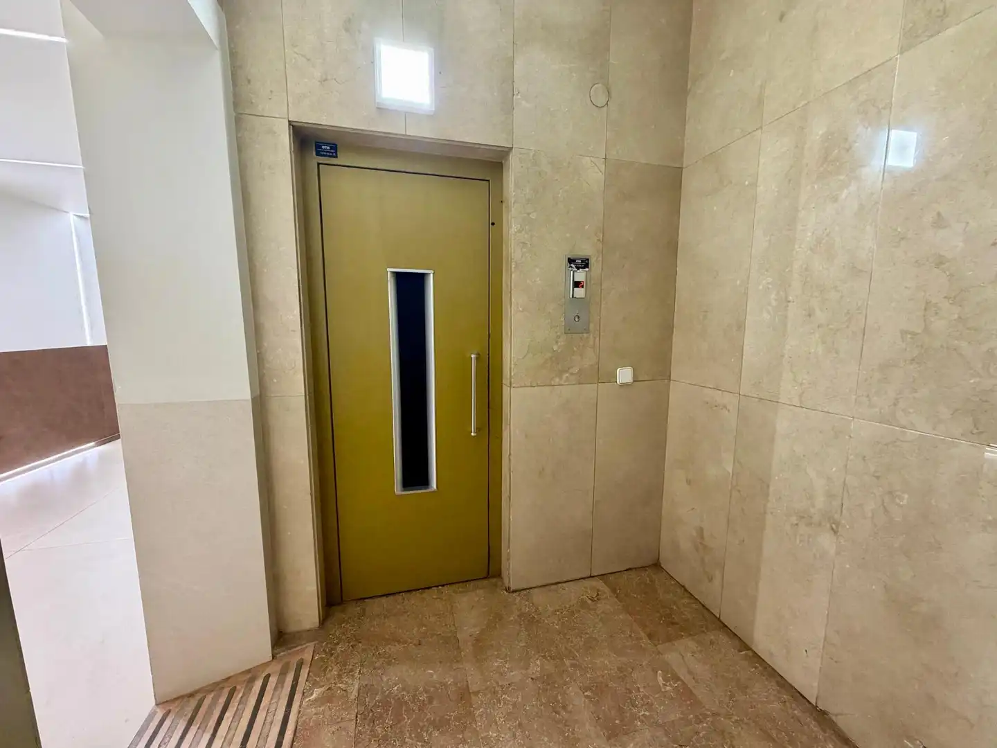 Wohnung mit Aufzug zur Miete in Calle REYES CATOLICOS, imagen 12