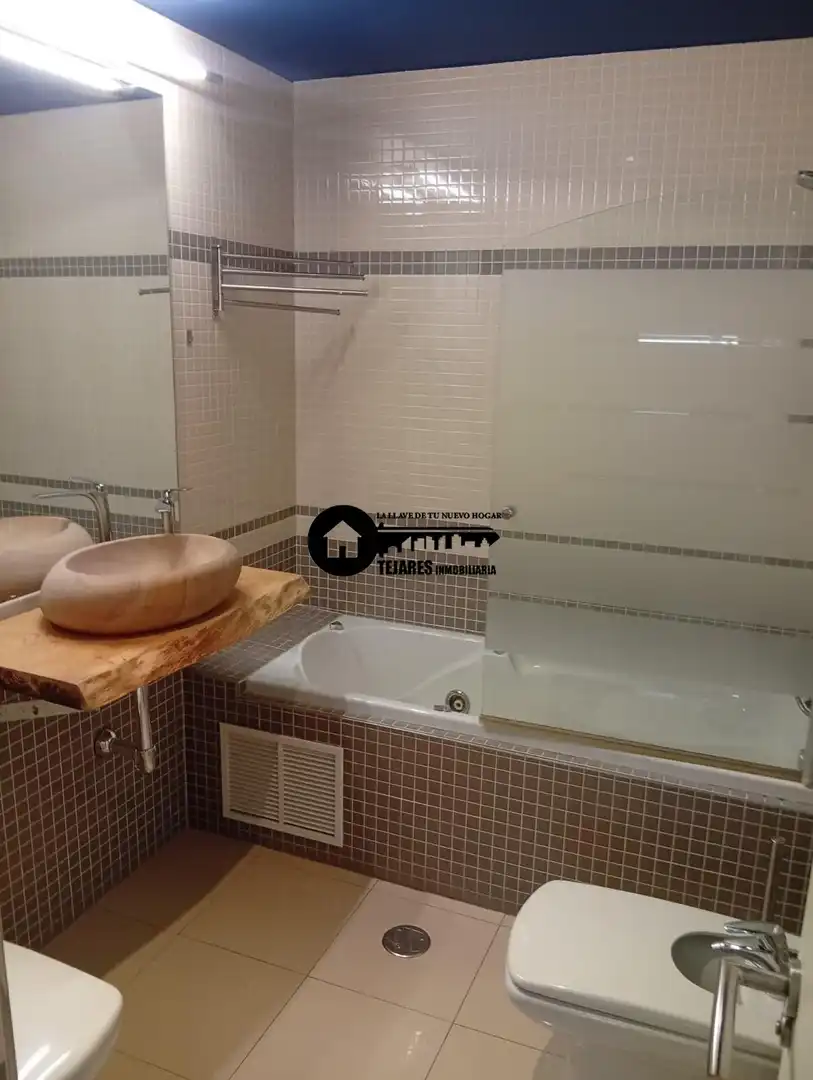Baño de Piso de alquiler en Albacete con Aire acondicionado, Calefacción y Terraza