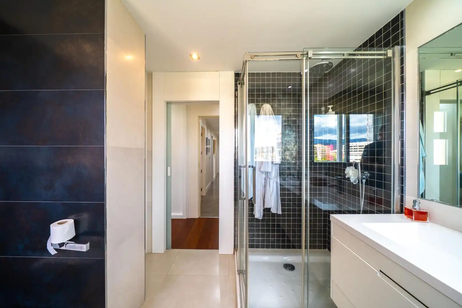 Baño de Apartamento en venta en Villajoyosa / La Vila Joiosa con Aire acondicionado, Trastero y Amueblado
