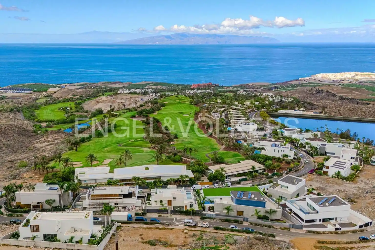 Exterior view of Houses for sale in Guía de Isora  with Air Conditioner, Terrace and Swimming Pool