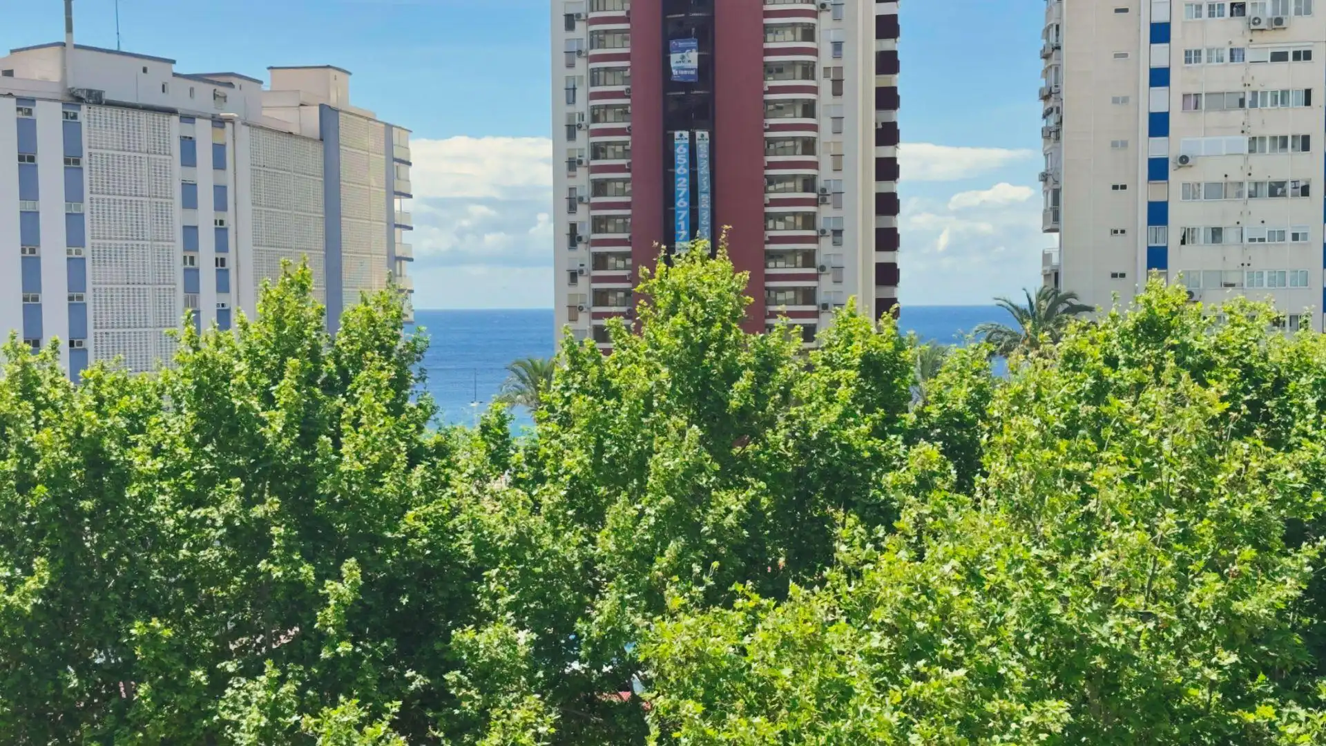 Vista exterior de Dúplex en venda en Benidorm amb Aire condicionat, Calefacció i Moblat