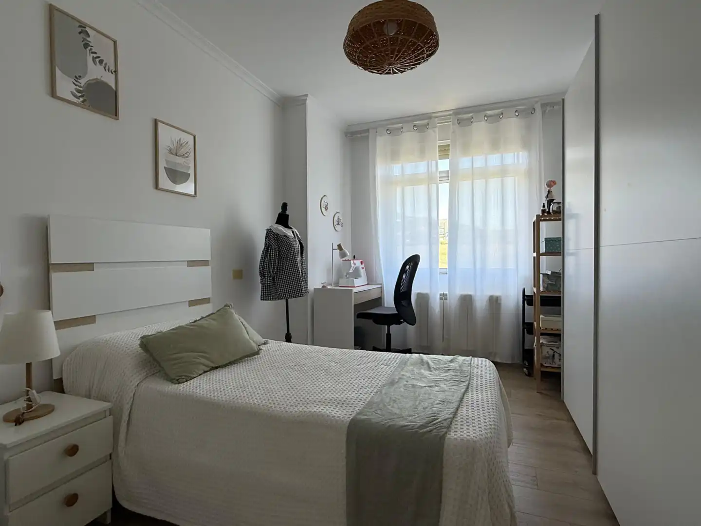 Habitación de Piso en venta en Lugo con Calefacción, Terraza y Amueblado