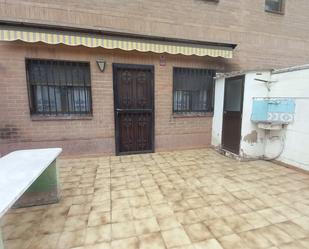 Casa adosada en venda en  Zaragoza Capital amb Calefacció, Jardí privat i Terrassa