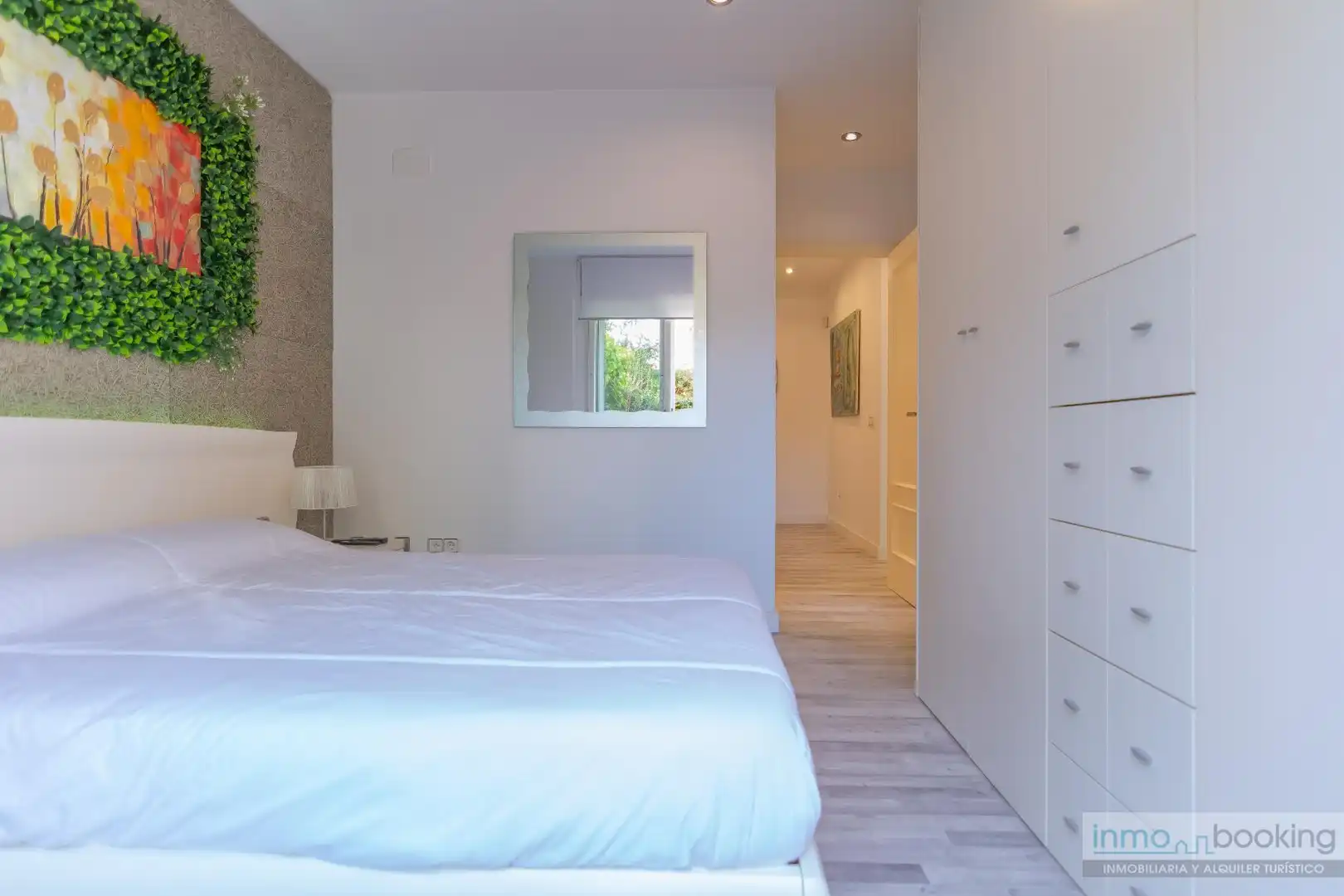 Schlafzimmer von Erdgeschoss zum Verkauf in Salou mit Terrasse