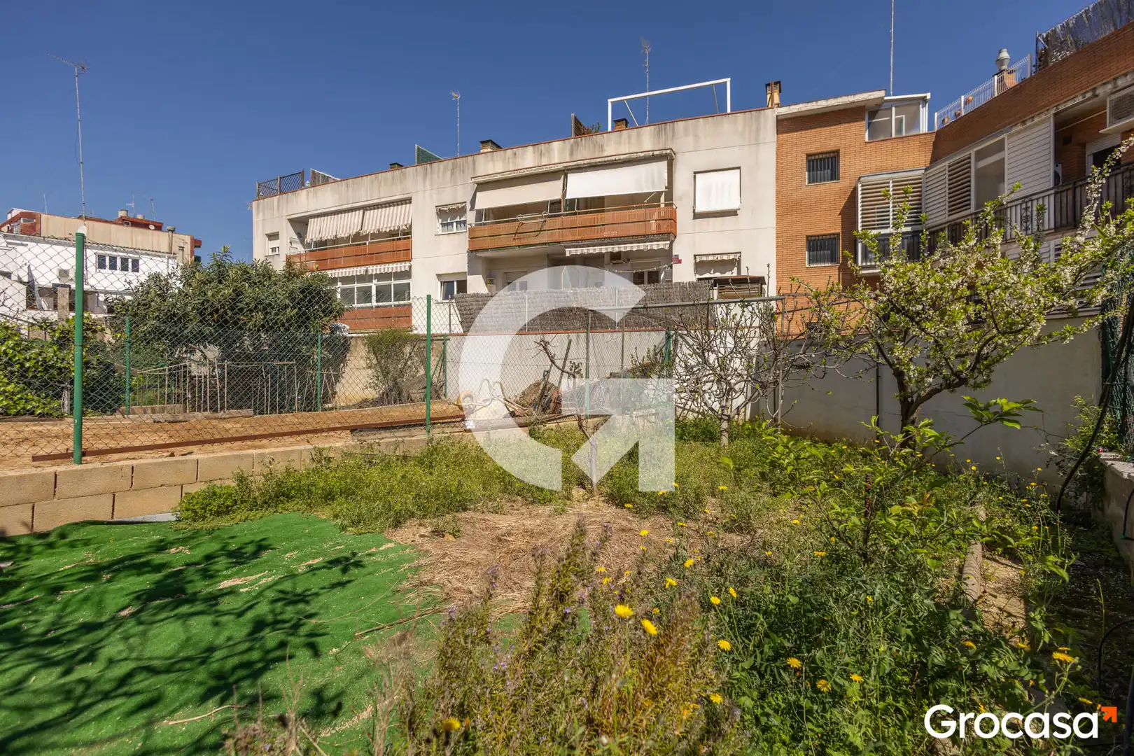 Exterior view of Detached homes for sale in Mataró  with Air Conditioner, Heating and Private garden