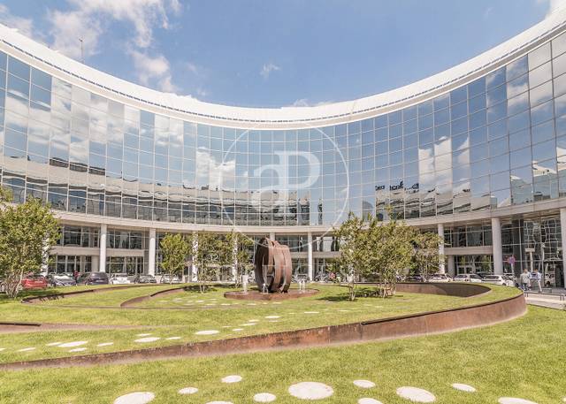 Oficina en Alquiler en C. de Cardenal Marcelo Spínola en Castilla