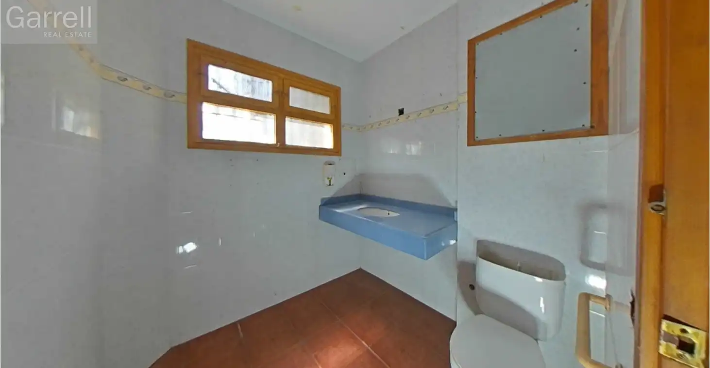 Bany de Casa adosada en venda en Mataró