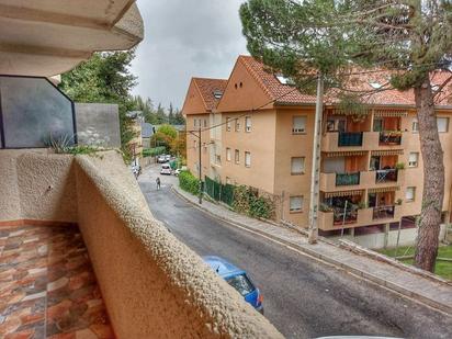 Exterior view of Flat for sale in San Lorenzo de El Escorial  with Terrace